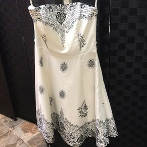WHBM Strapless dress 👗 Sz 0